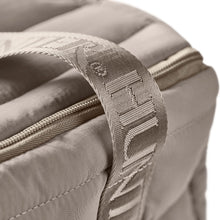 2-in-1 Dog Carrier and Blanket Seoul